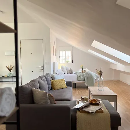 דירה Tietarhomes 4a